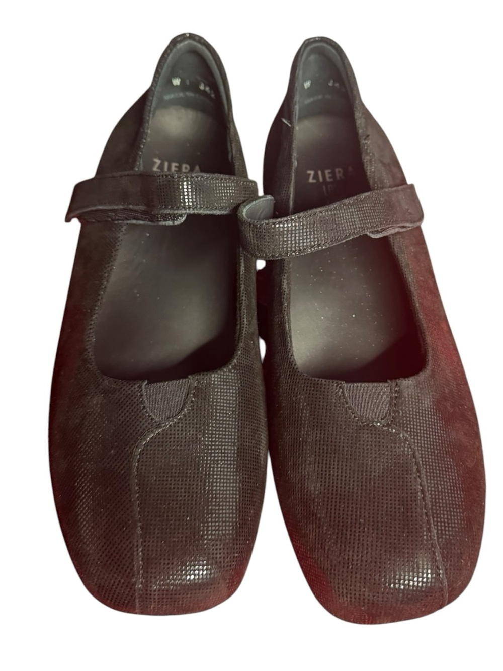 Ziera Black Mary Jane Flats
